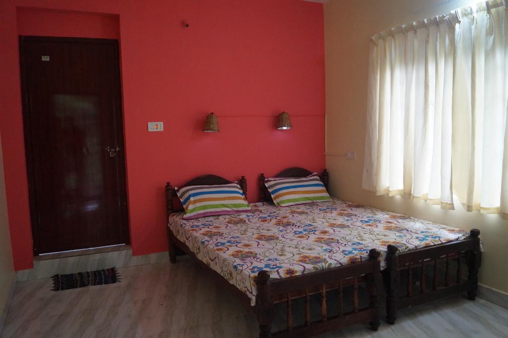 Jungleparadiso Homestay Thekkady Exterior foto
